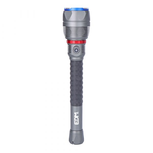 LINTERNA LED DE LARGO ALCANCE 18000 lm